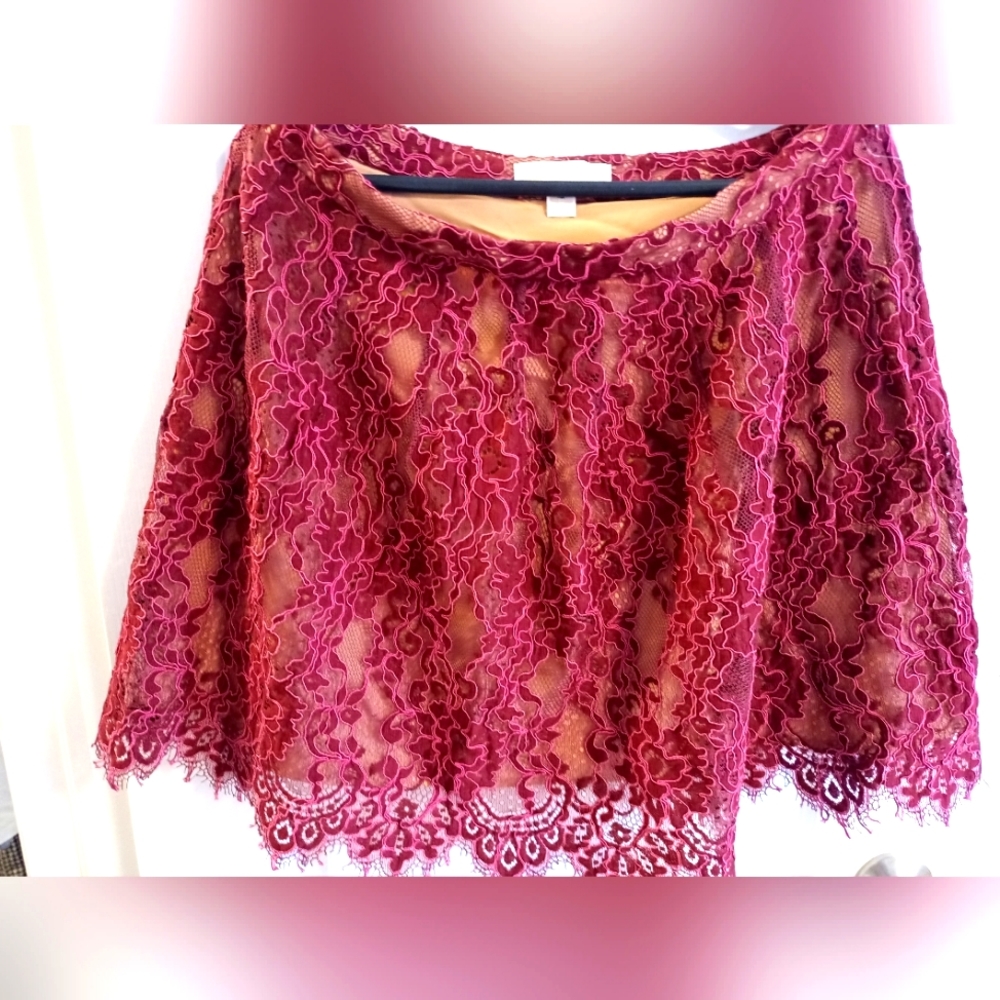 New without tags Michael Kors Lace skirt Size 12